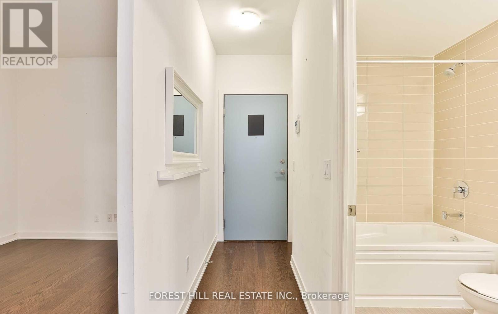 318 - 199 Richmond Street W, Toronto, Ontario  M5V 0H4 - Photo 4 - C12545246