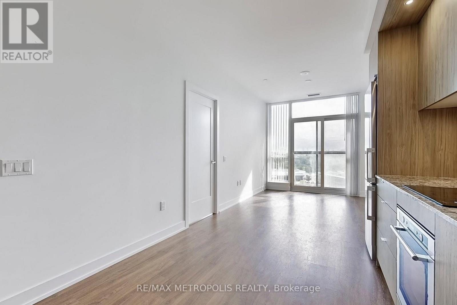 638 - 20 Inn On The Park Drive, Toronto, Ontario  M3C 0P8 - Photo 14 - C12545294