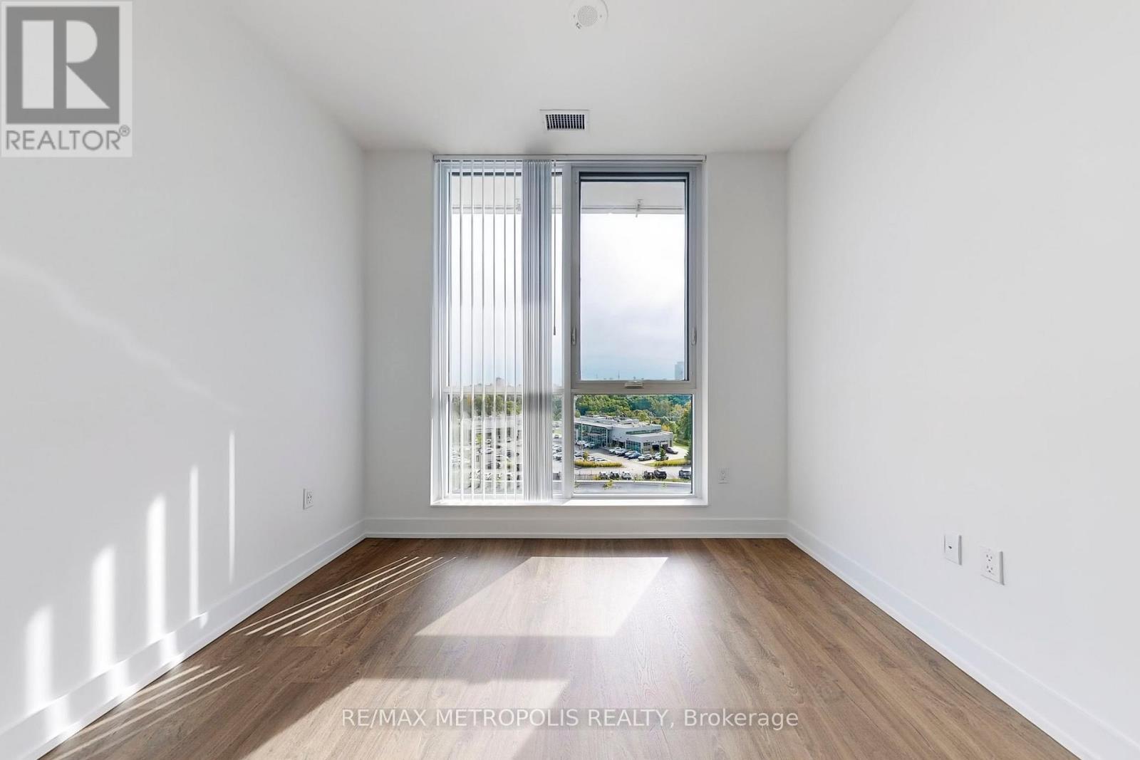 638 - 20 Inn On The Park Drive, Toronto, Ontario  M3C 0P8 - Photo 17 - C12545294