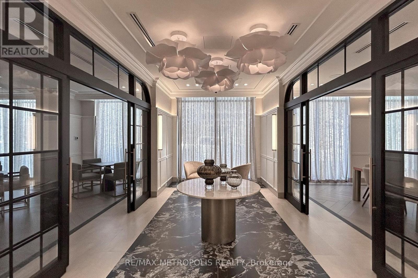 638 - 20 Inn On The Park Drive, Toronto, Ontario  M3C 0P8 - Photo 29 - C12545294