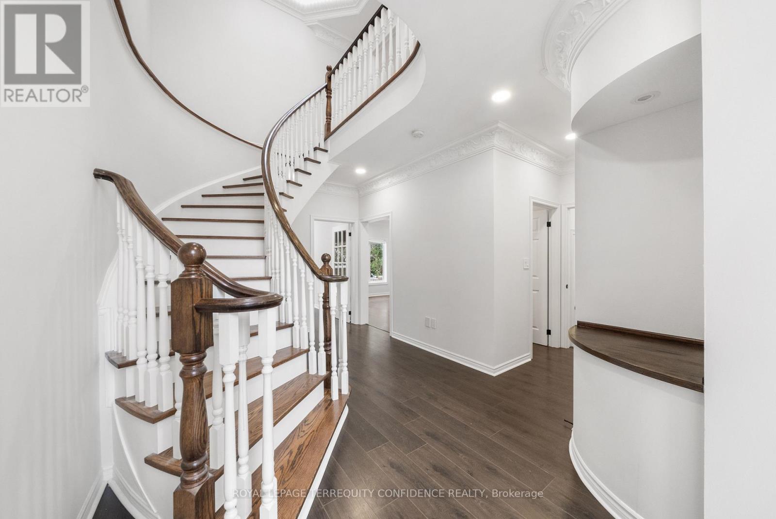 366 Hounslow Avenue, Toronto, Ontario M2R 1H6 - Photo 16 - C12545302