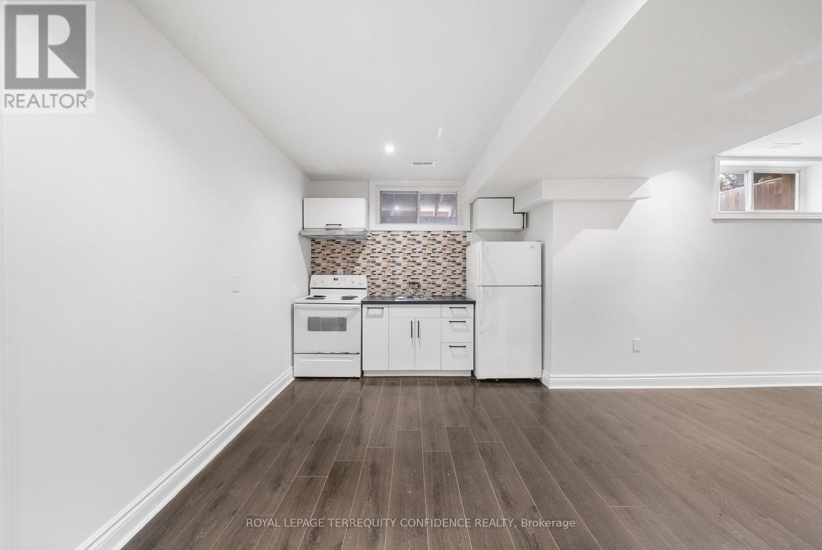 366 Hounslow Avenue, Toronto, Ontario M2R 1H6 - Photo 37 - C12545302