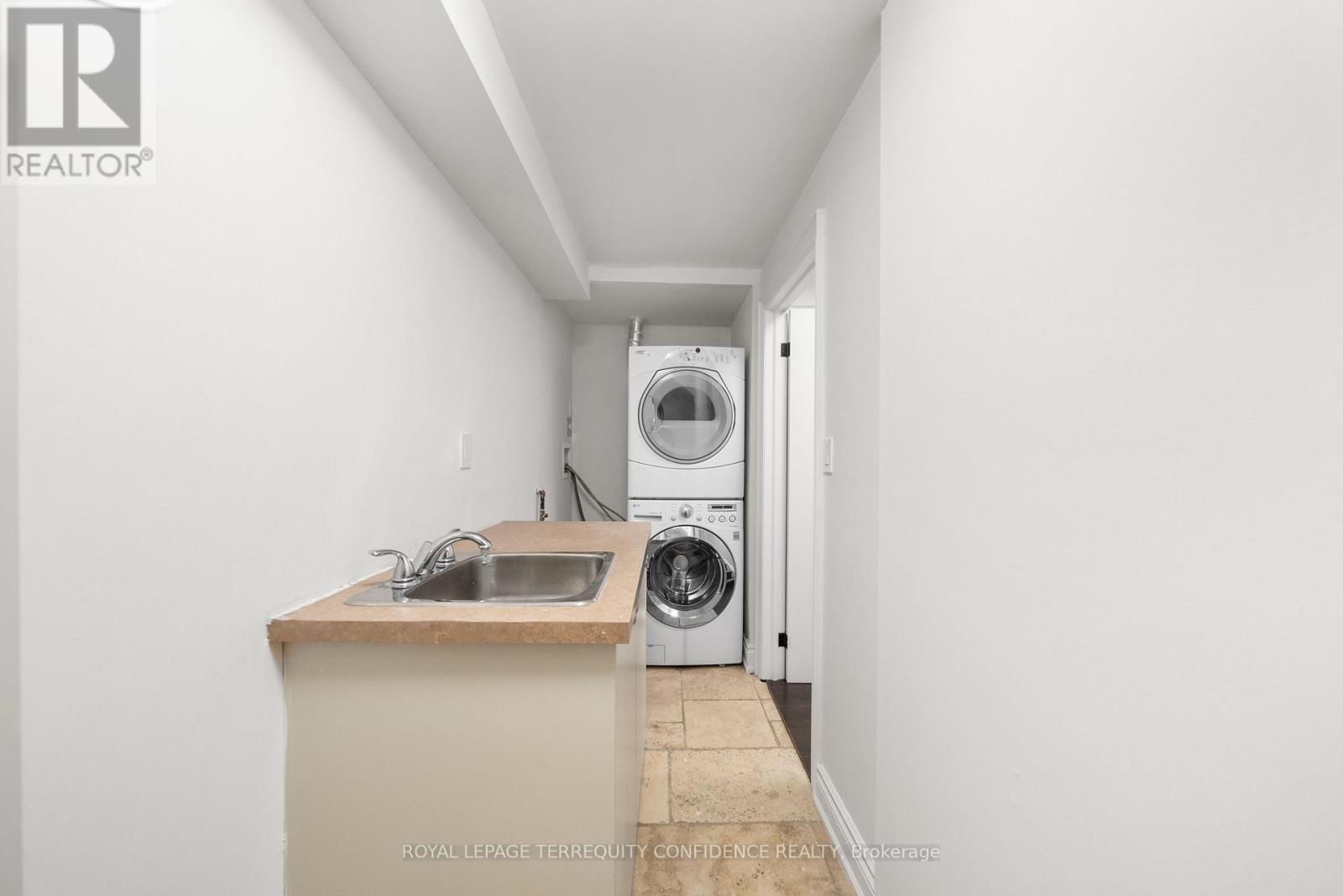 366 Hounslow Avenue, Toronto, Ontario M2R 1H6 - Photo 45 - C12545302