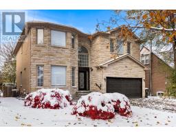 366 HOUNSLOW AVENUE, Toronto, Ontario