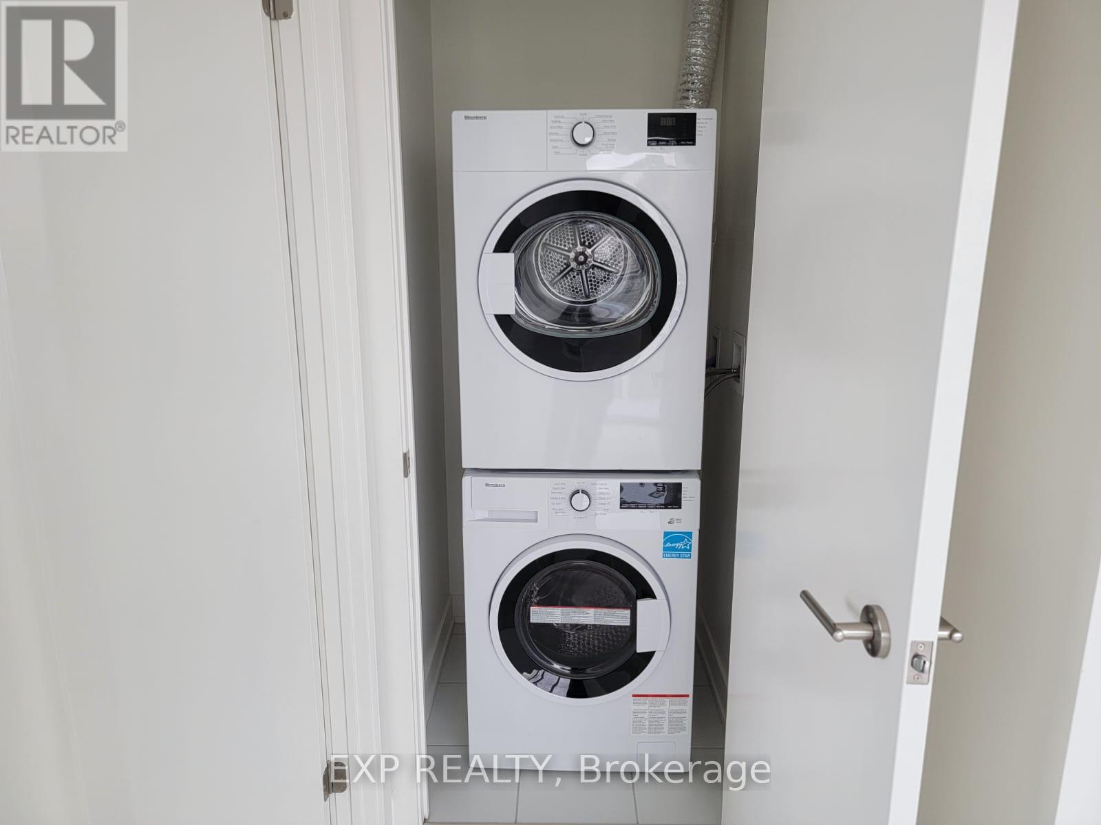 1902 - 110 Broadway Avenue, Toronto, Ontario  M4P 1V7 - Photo 6 - C12545318