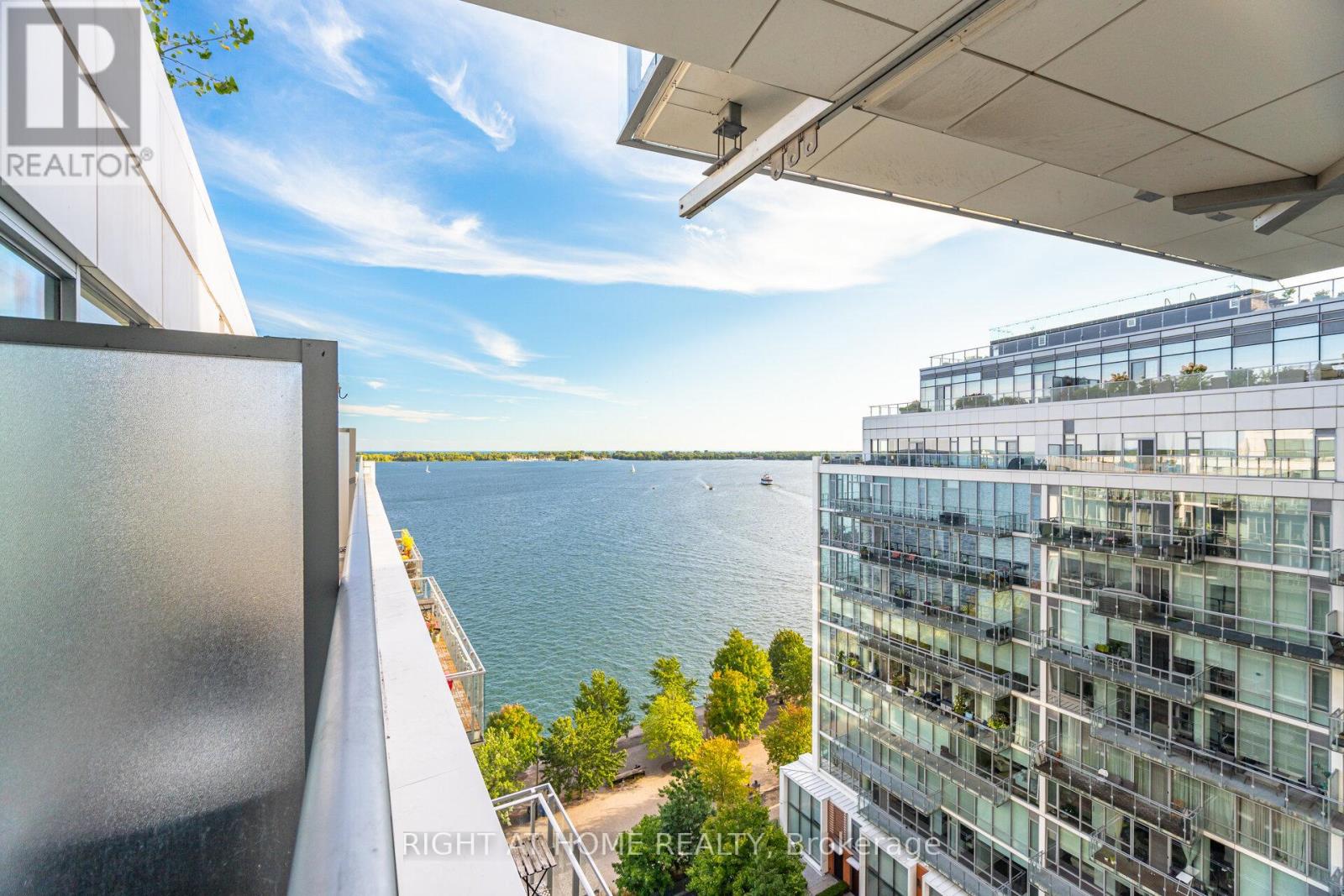 1109 - 29 Queens Quay E, Toronto, Ontario  M5E 0A4 - Photo 18 - C12545336