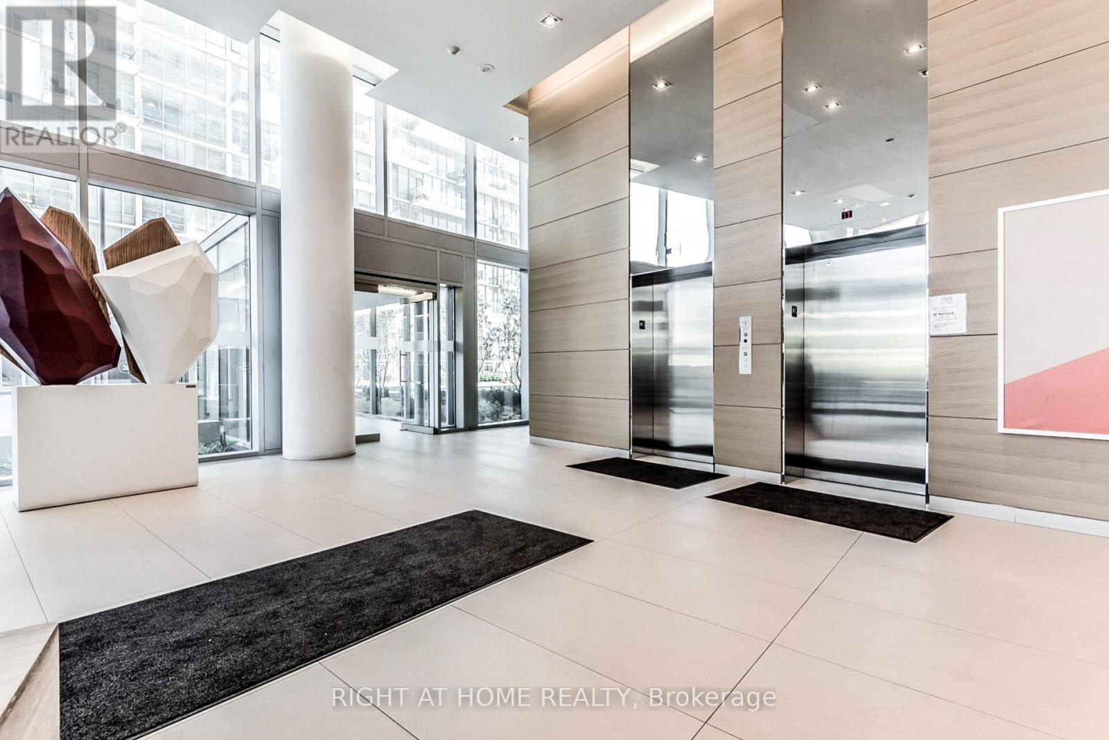 1109 - 29 Queens Quay E, Toronto, Ontario  M5E 0A4 - Photo 21 - C12545336