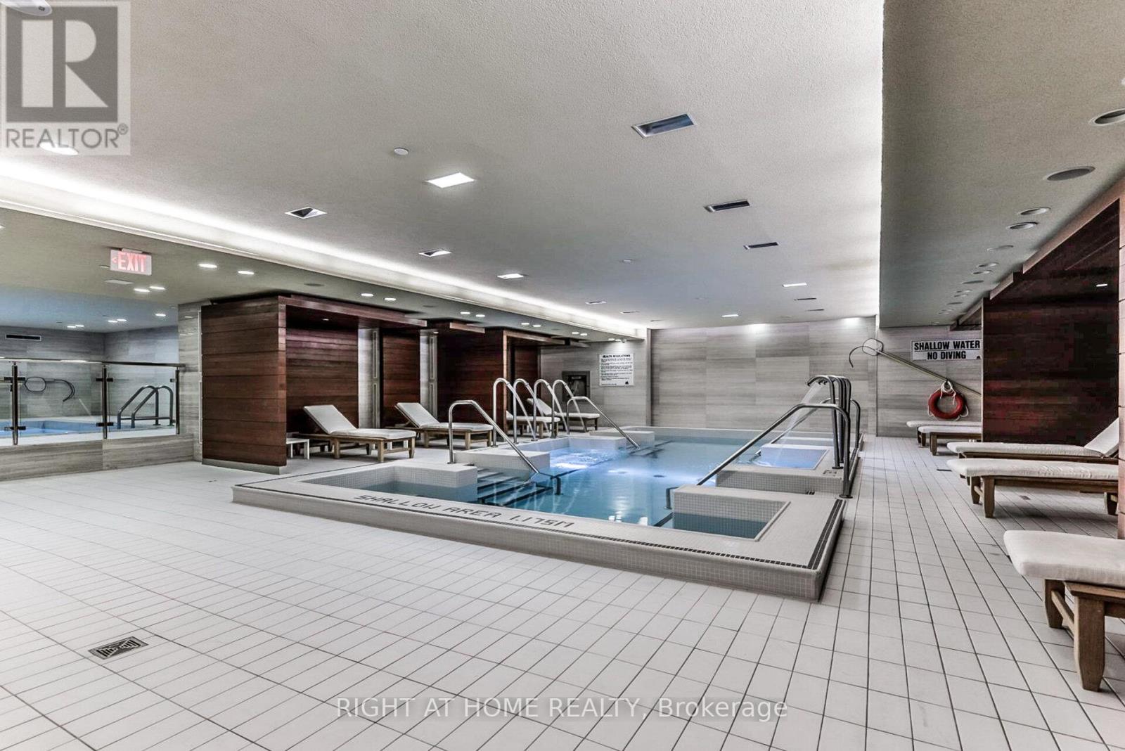 1109 - 29 Queens Quay E, Toronto, Ontario  M5E 0A4 - Photo 36 - C12545336