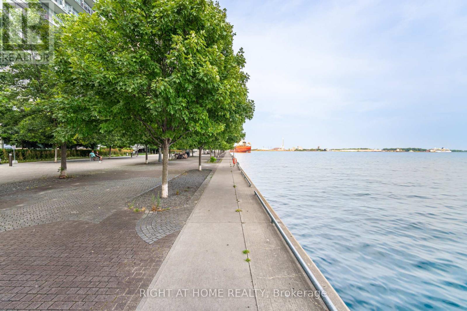 1109 - 29 Queens Quay E, Toronto, Ontario  M5E 0A4 - Photo 50 - C12545336