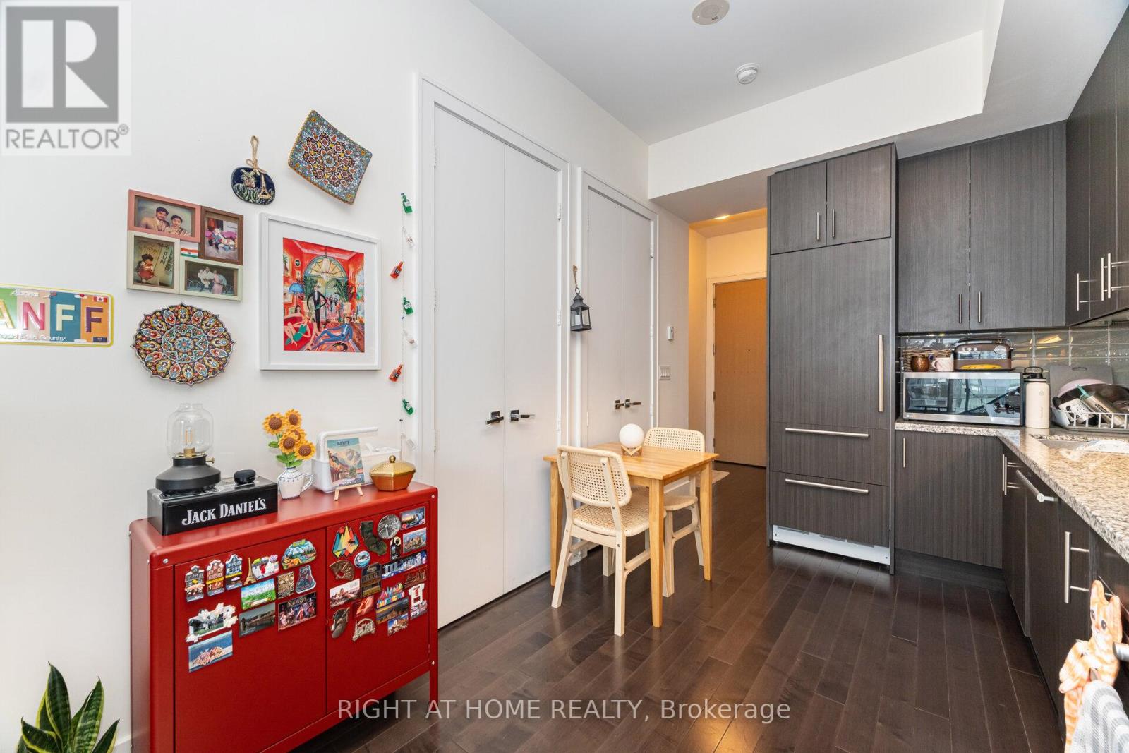 1109 - 29 Queens Quay E, Toronto, Ontario  M5E 0A4 - Photo 7 - C12545336