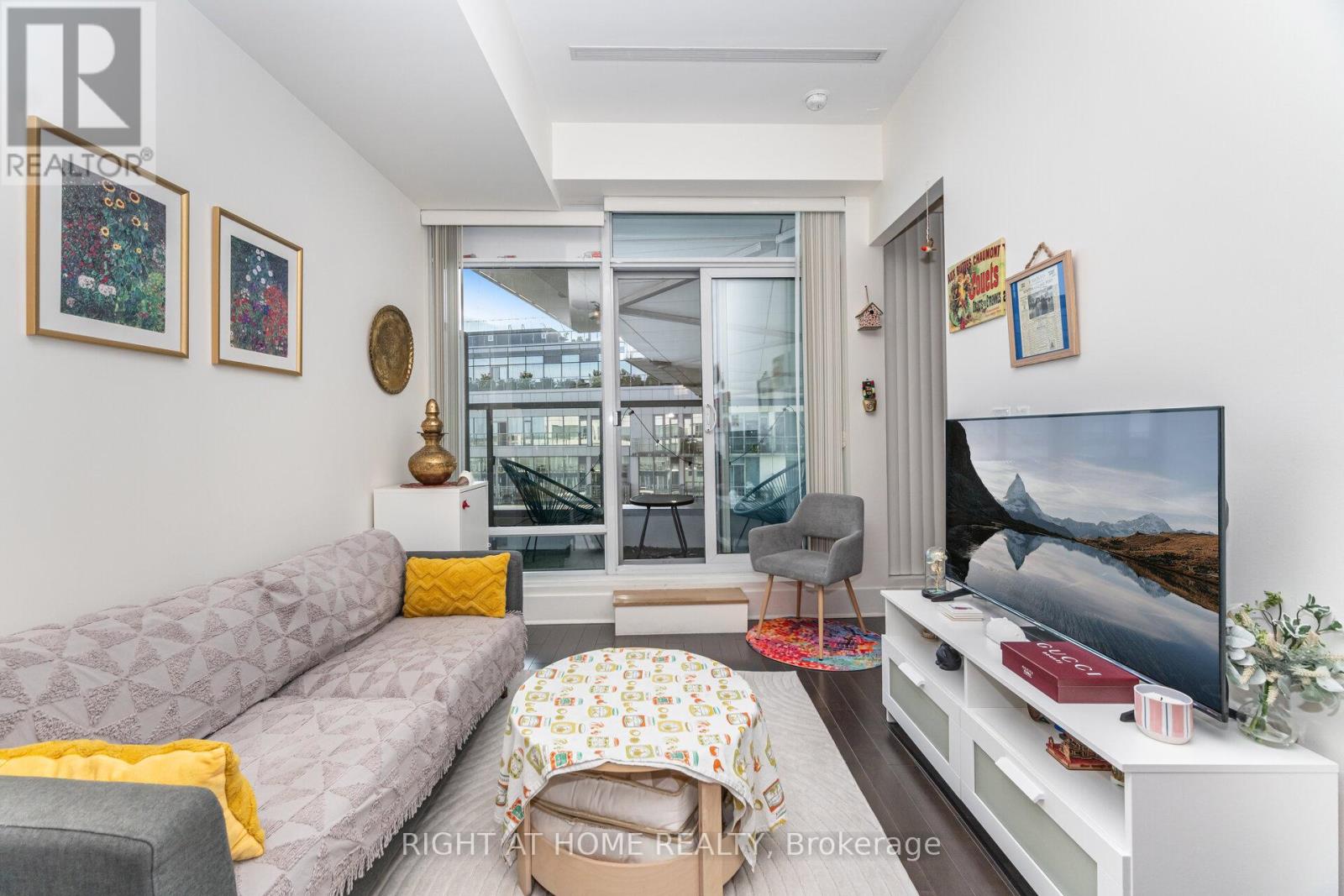 1109 - 29 Queens Quay E, Toronto, Ontario  M5E 0A4 - Photo 9 - C12545336