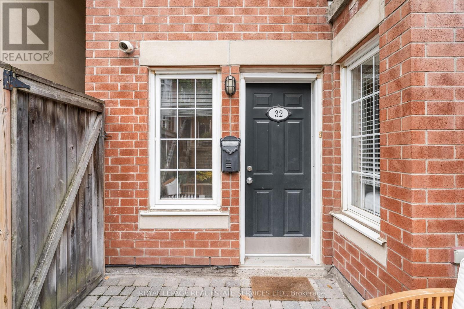 32 - 11 Niagara Street W, Toronto, Ontario  M5V 3N9 - Photo 5 - C12545342