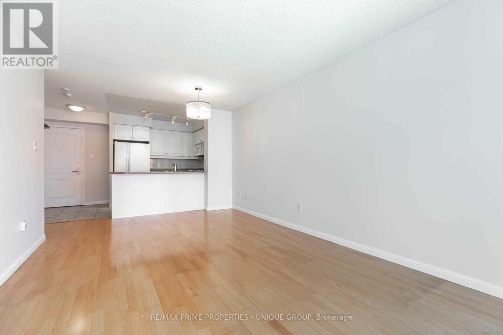 314 - 18 Wanless Avenue, Toronto, Ontario  M4N 3R9 - Photo 5 - C12545370