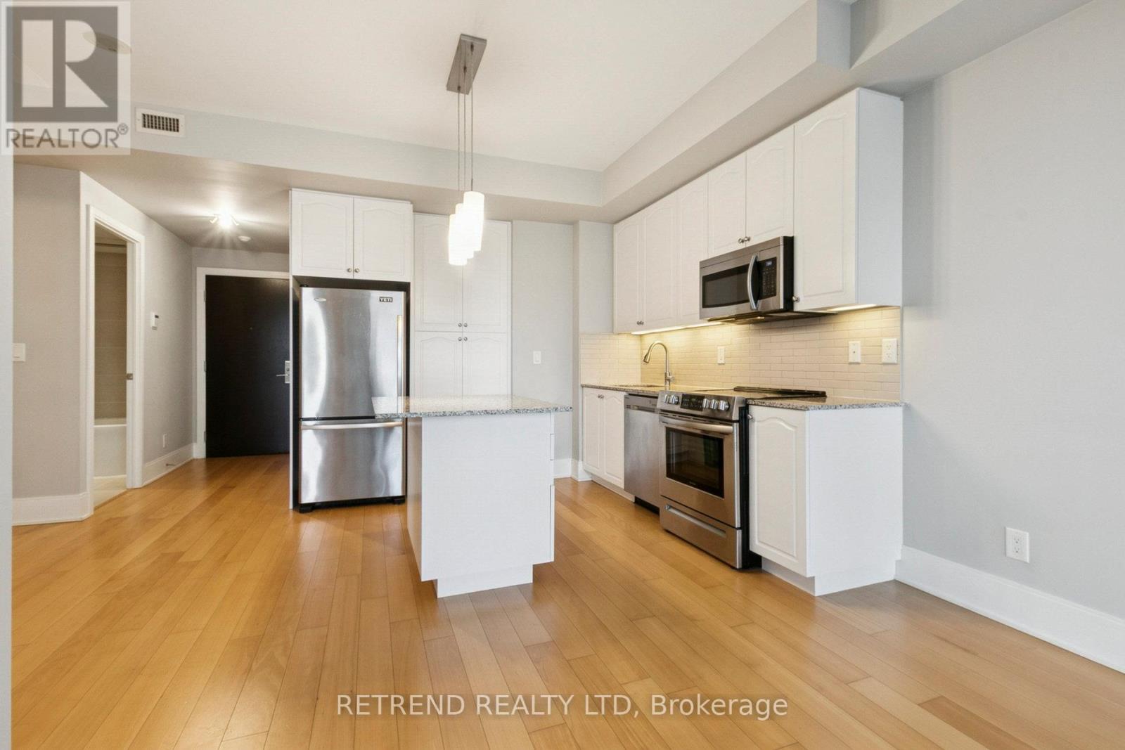 1312 - 70 Roehampton Avenue, Toronto, Ontario  M4P 1R2 - Photo 10 - C12545400