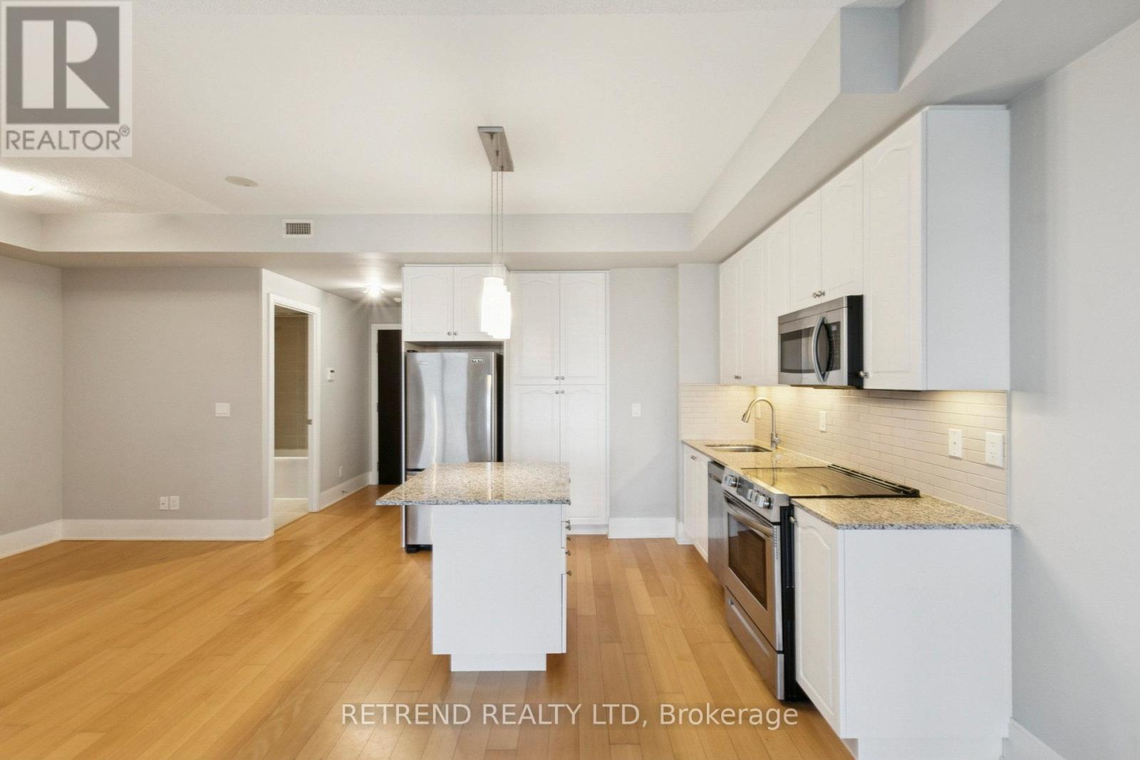 1312 - 70 Roehampton Avenue, Toronto, Ontario  M4P 1R2 - Photo 12 - C12545400