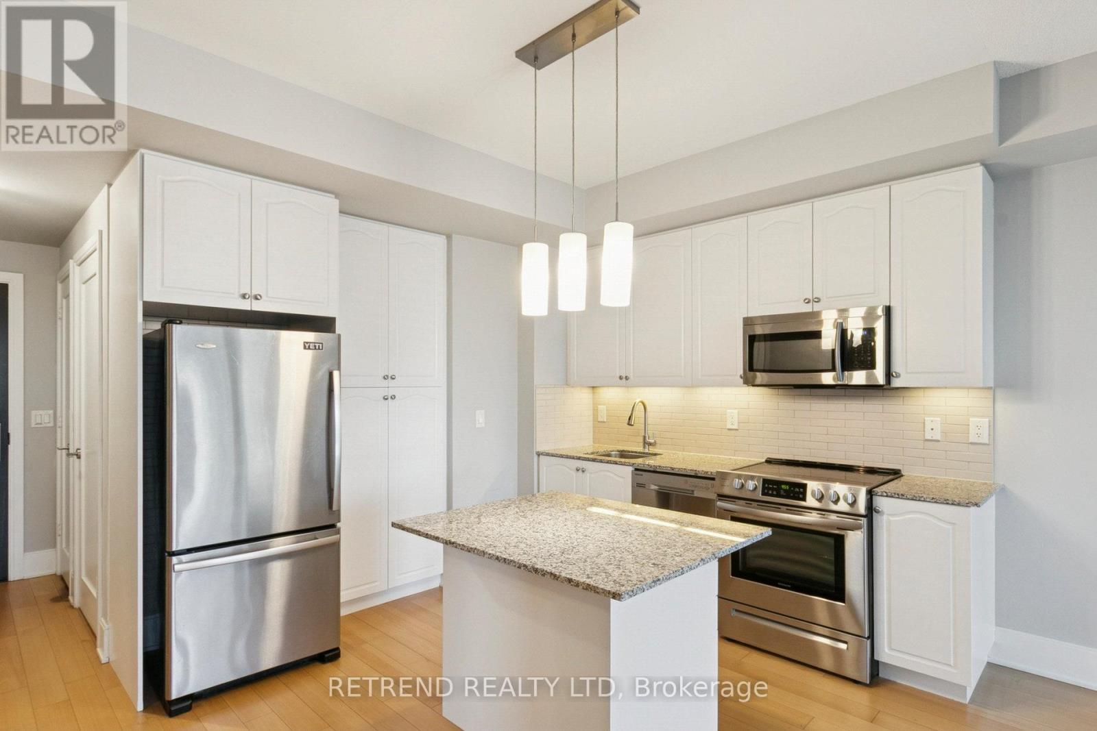 1312 - 70 Roehampton Avenue, Toronto, Ontario  M4P 1R2 - Photo 17 - C12545400