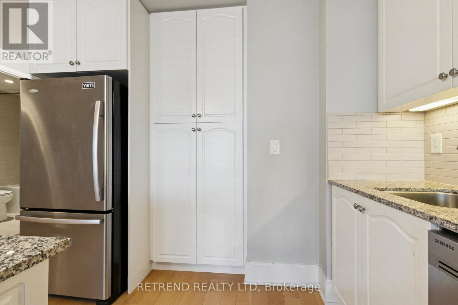 1312 - 70 Roehampton Avenue, Toronto, Ontario  M4P 1R2 - Photo 20 - C12545400