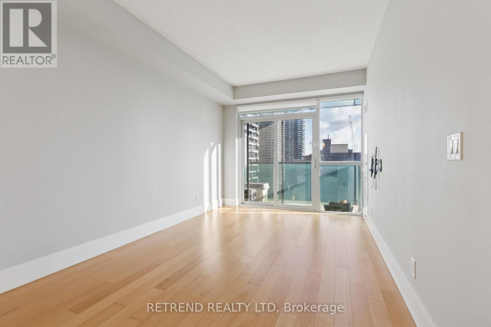 1312 - 70 Roehampton Avenue, Toronto, Ontario  M4P 1R2 - Photo 5 - C12545400