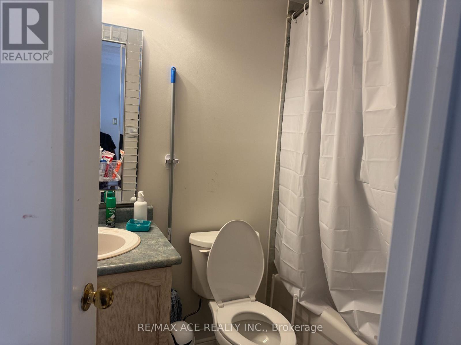 7 Glacier Crescent, Toronto, Ontario M1X 2A9 - Photo 12 - E12545146