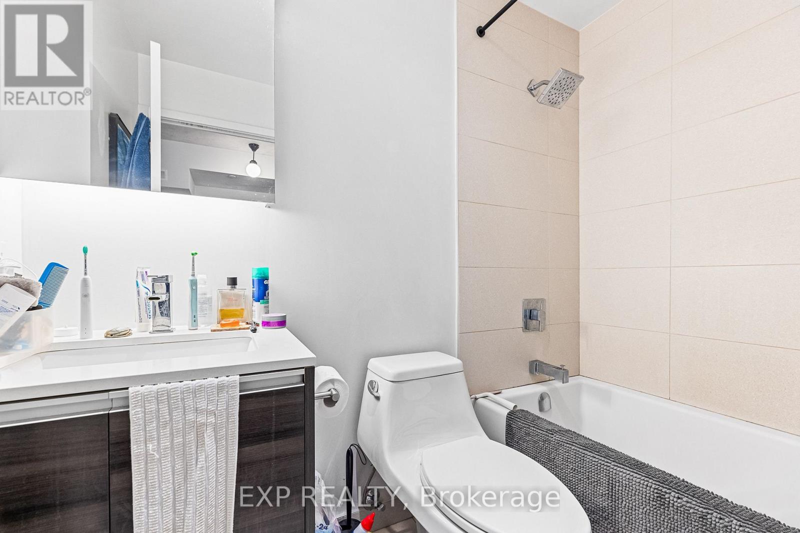 225 - 1190 Dundas Street E, Toronto, Ontario M4M 0C5 - Photo 11 - E12545208