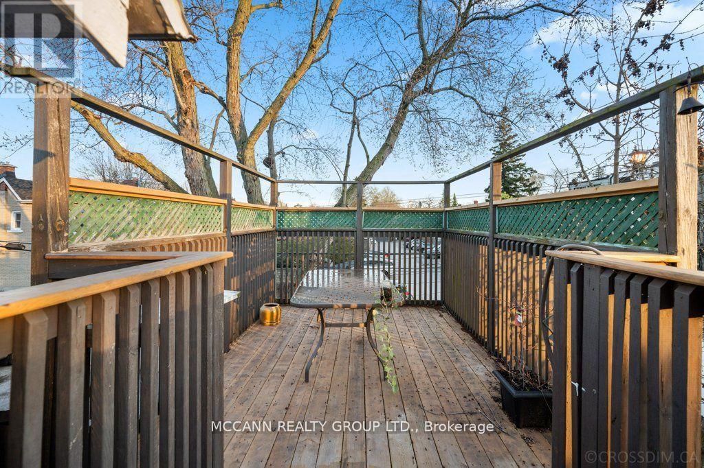 Upper - 927 Kingston Road, Toronto, Ontario M4E 1S6 - Photo 21 - E12545210