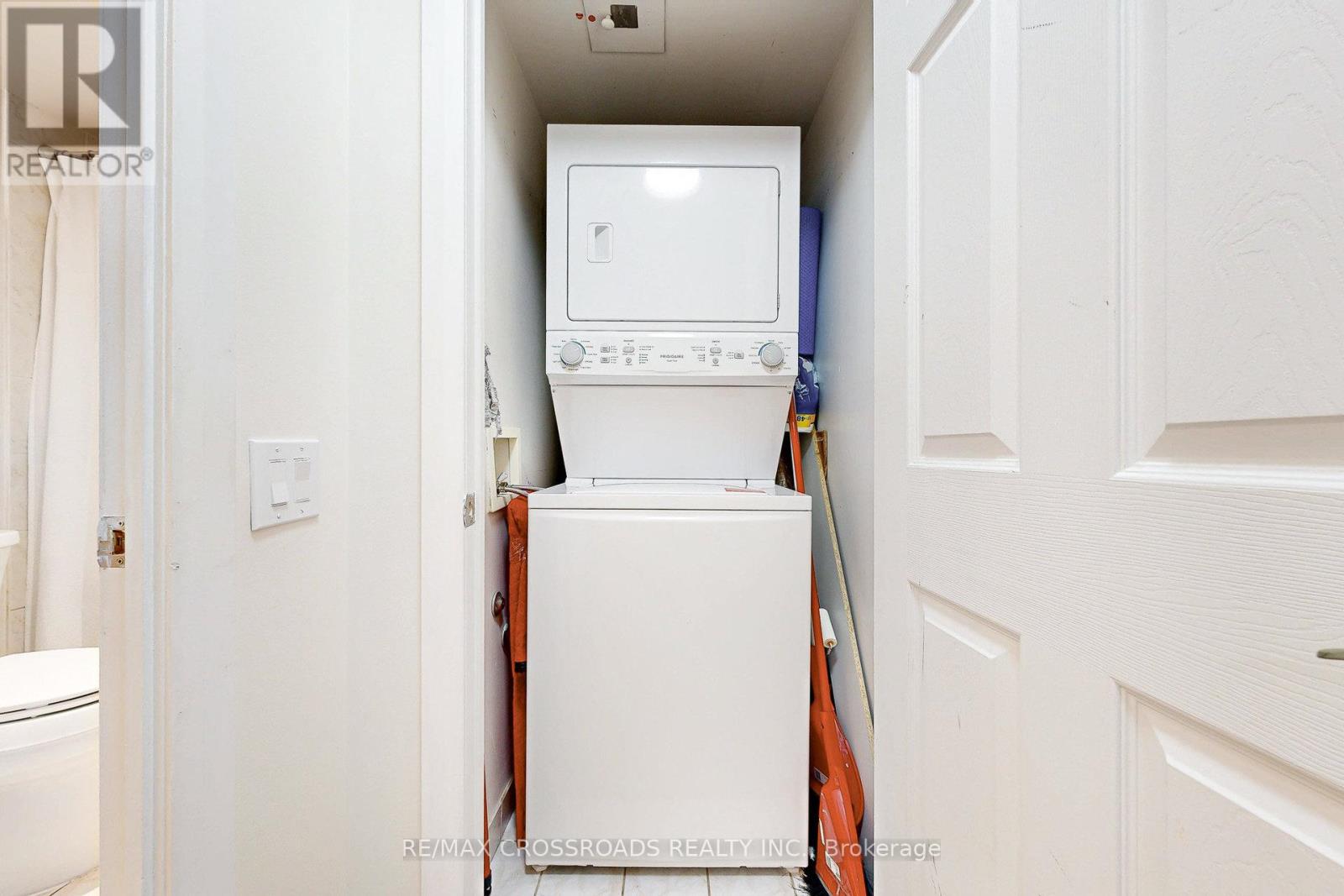 512 - 8 Mondeo Drive, Toronto, Ontario M1P 5C7 - Photo 26 - E12545252