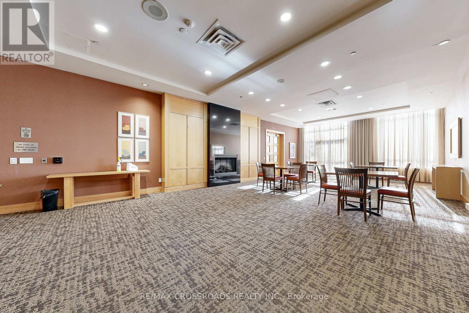 512 - 8 Mondeo Drive, Toronto, Ontario M1P 5C7 - Photo 4 - E12545252