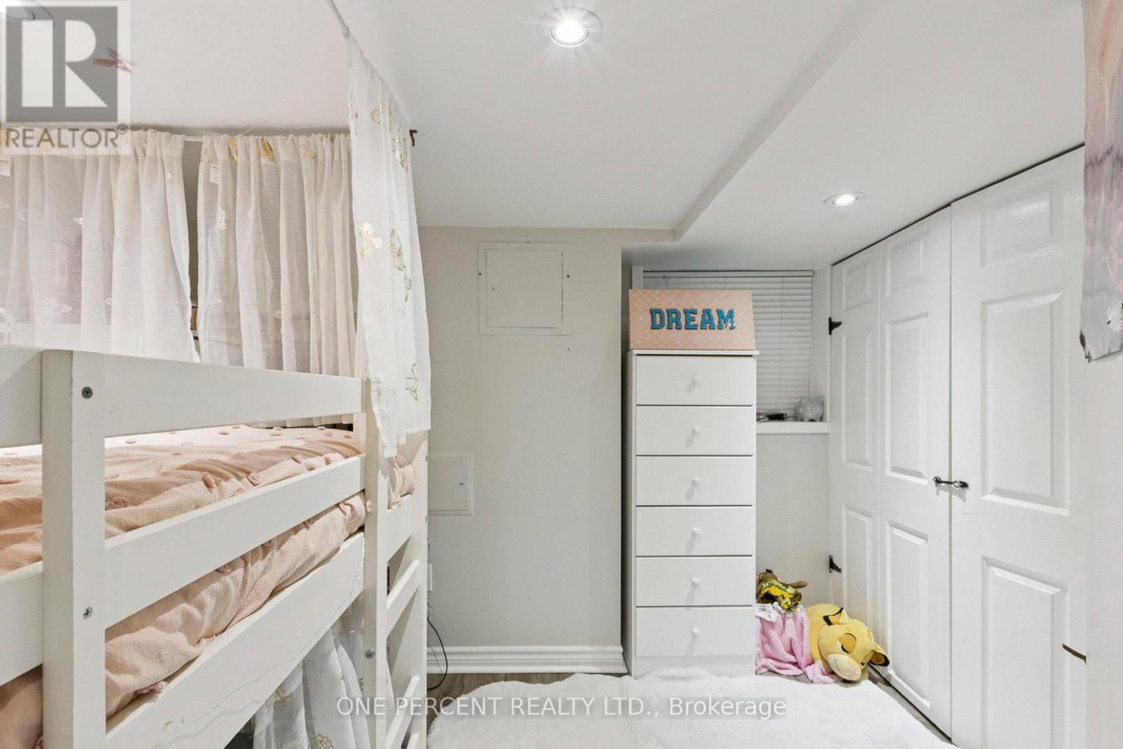 119 De Grassi Street, Toronto, Ontario  M4M 2K5 - Photo 17 - E12545374