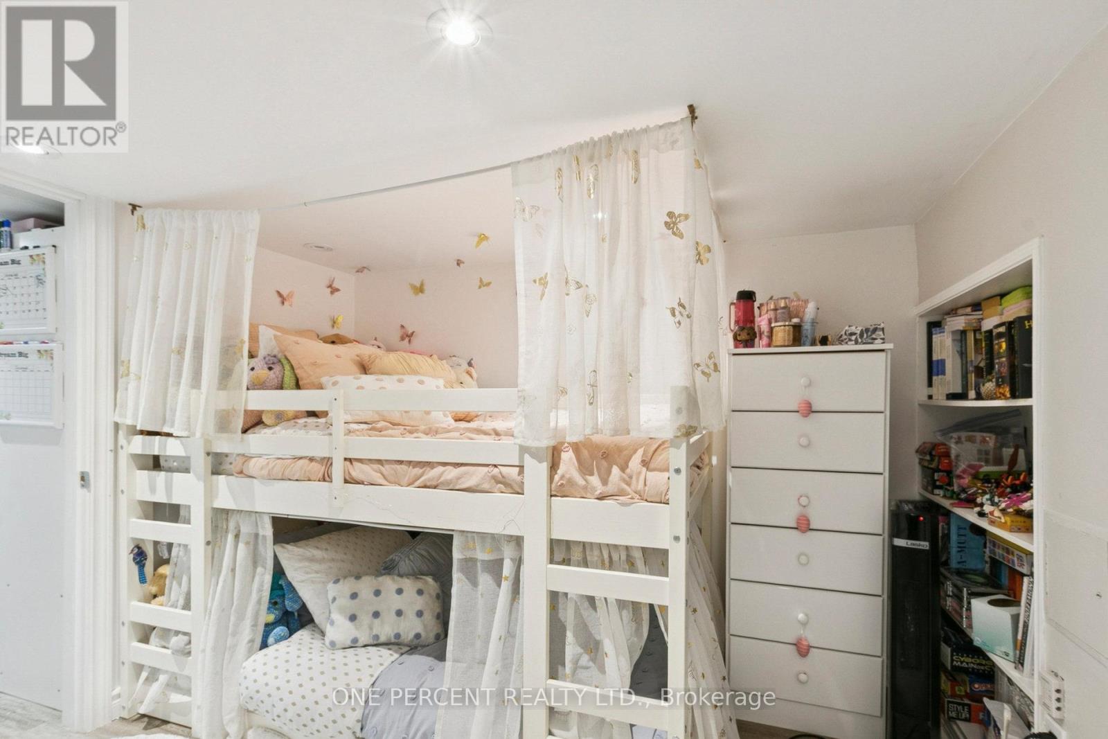 119 De Grassi Street, Toronto, Ontario  M4M 2K5 - Photo 18 - E12545374