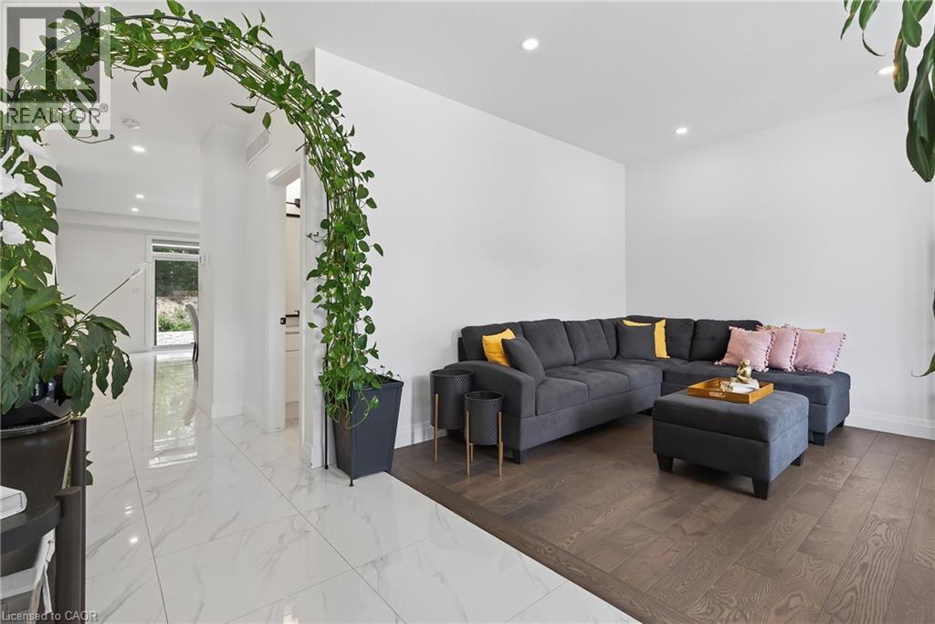 209 Jeffrey Place, Kitchener, Ontario N2C 0C2 - Photo 17 - 40788140