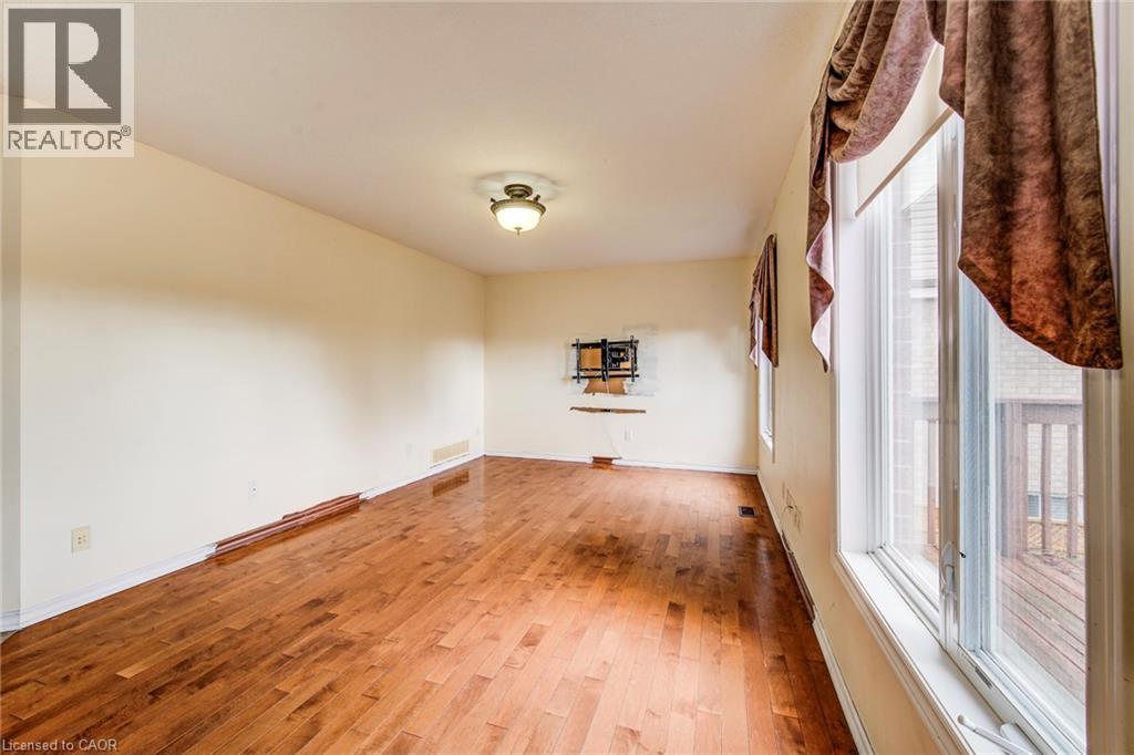 142 Severn Drive, Guelph, Ontario  N1E 7K5 - Photo 13 - 40788049