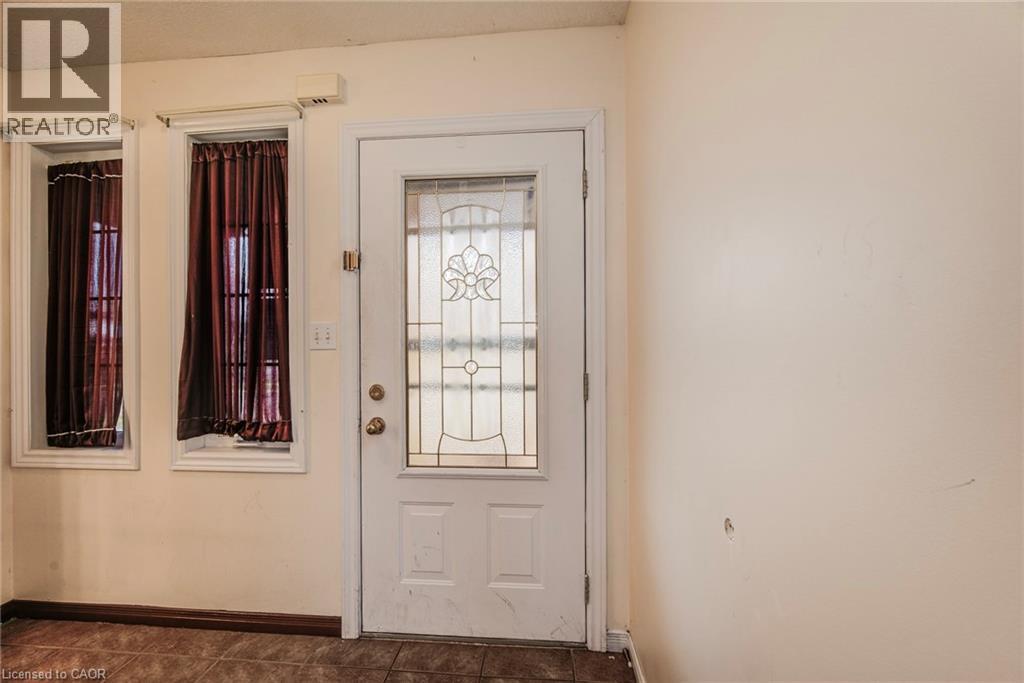 142 Severn Drive, Guelph, Ontario  N1E 7K5 - Photo 7 - 40788049