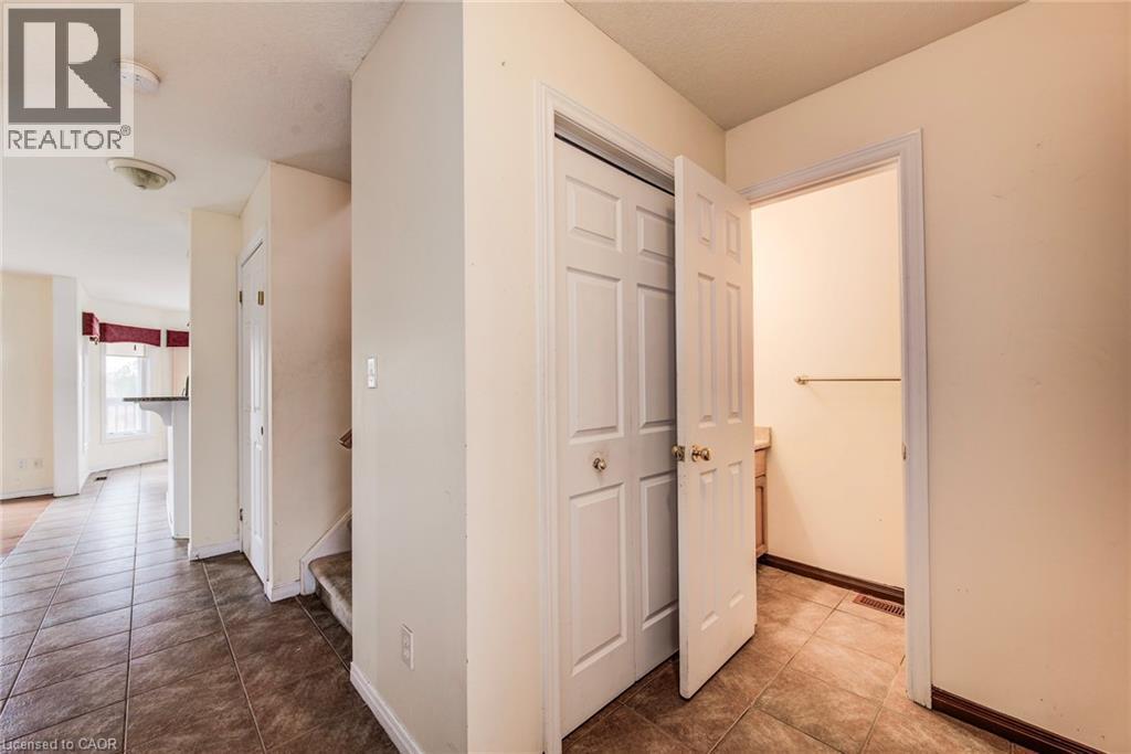 142 Severn Drive, Guelph, Ontario  N1E 7K5 - Photo 8 - 40788049