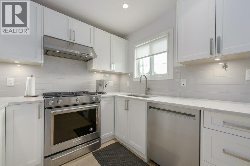 5051 Sherbrooke Street, Vancouver, British Columbia  V5W 3M1 - Photo 11 - R3067450