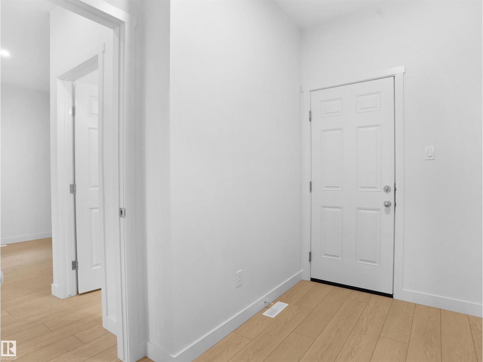 16531 3 St Ne, Edmonton, Alberta  T5Y 4E9 - Photo 21 - E4452337