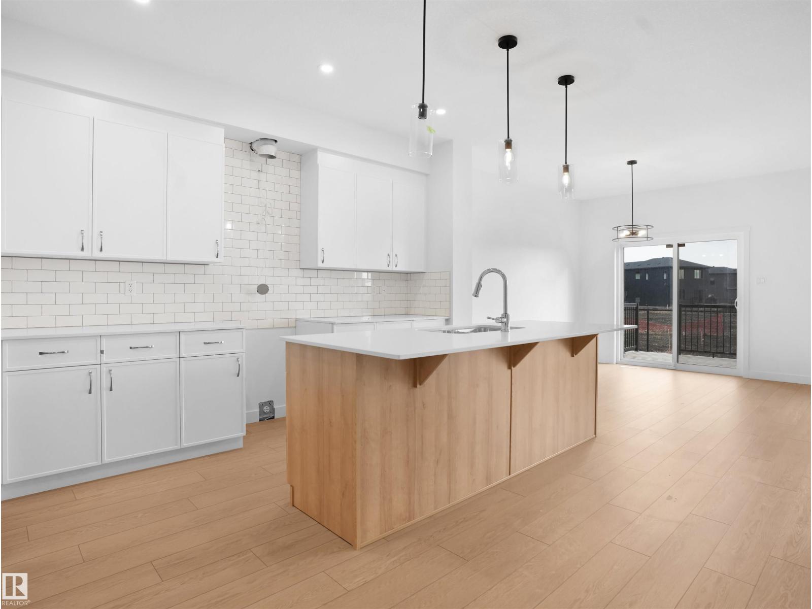 16531 3 St Ne, Edmonton, Alberta  T5Y 4E9 - Photo 12 - E4452337