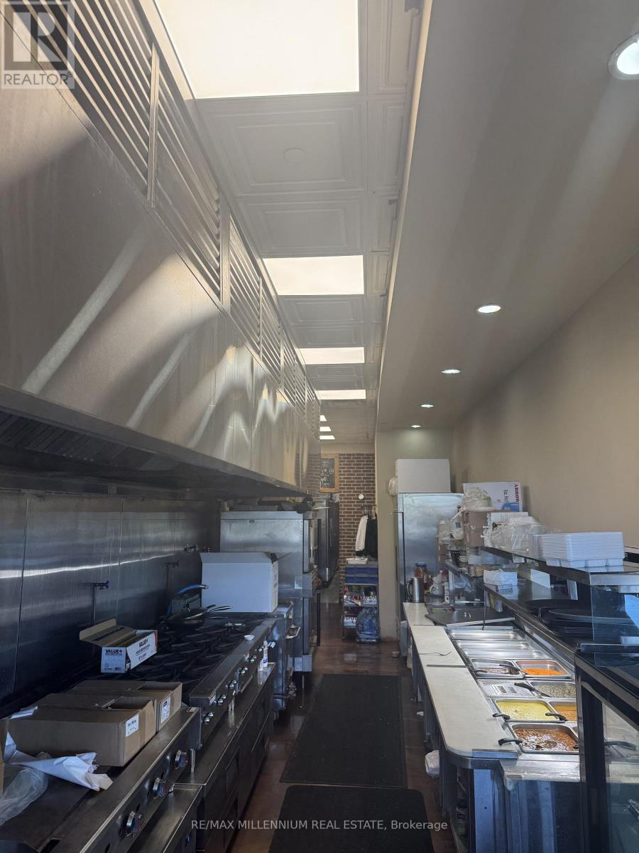 E2e - 9600 Islington Avenue, Vaughan, Ontario  L4H 2T1 - Photo 9 - N12545148