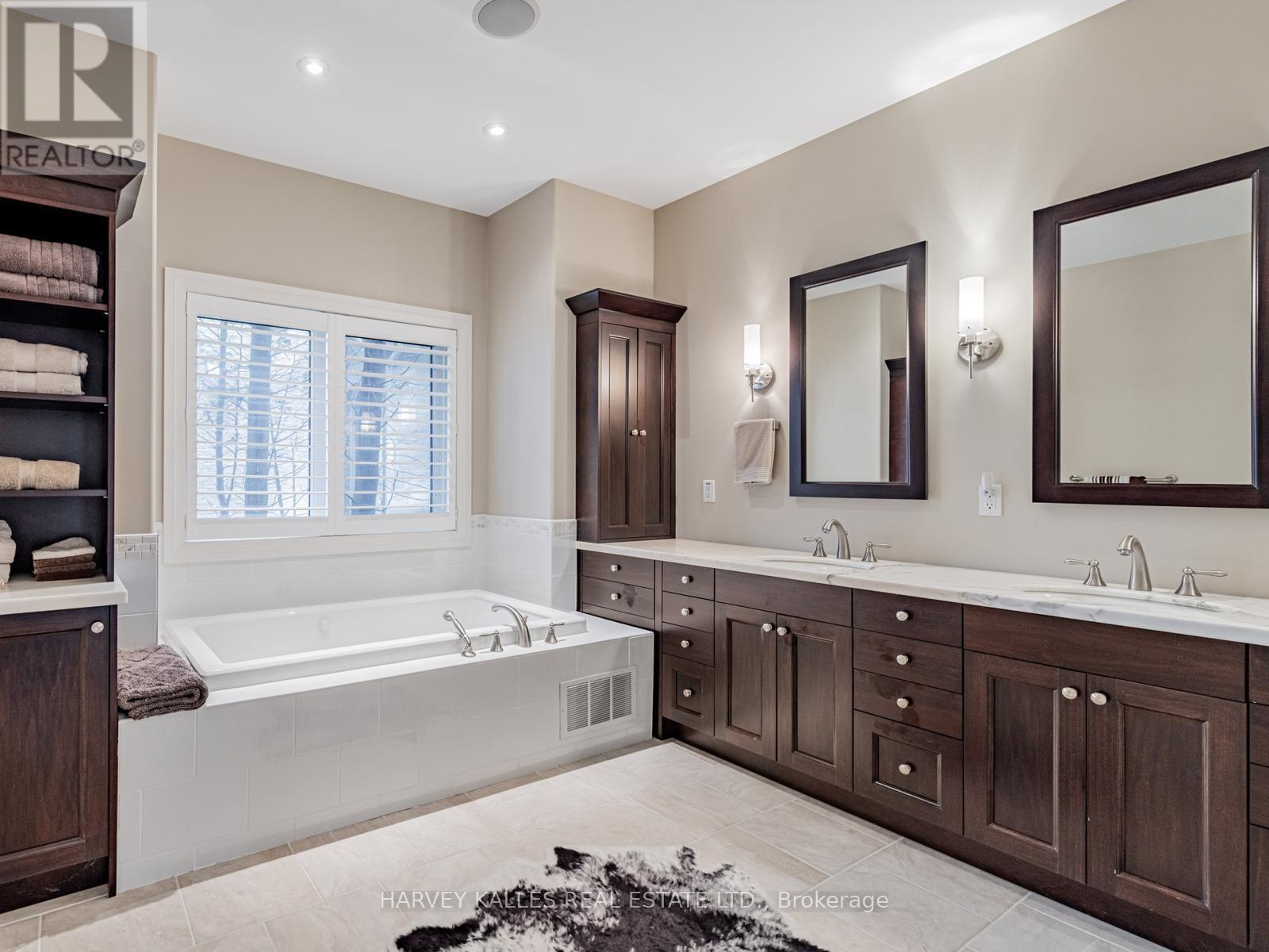 3986 Grove Place, Innisfil, Ontario  L9S 2S7 - Photo 23 - N12545182