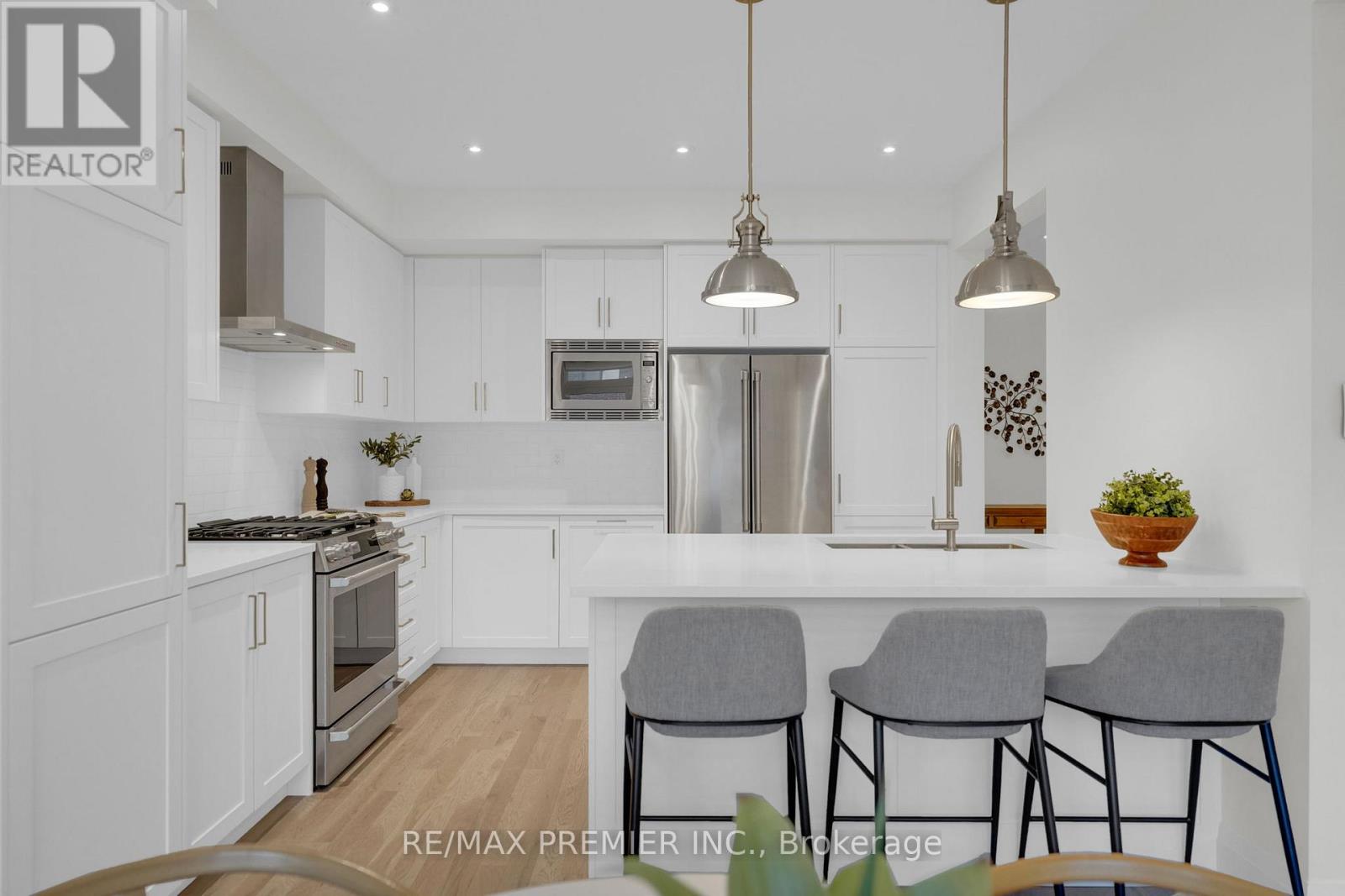 108 Bartram Crescent, Bradford West Gwillimbury, Ontario  L3Z 4J2 - Photo 21 - N12545196