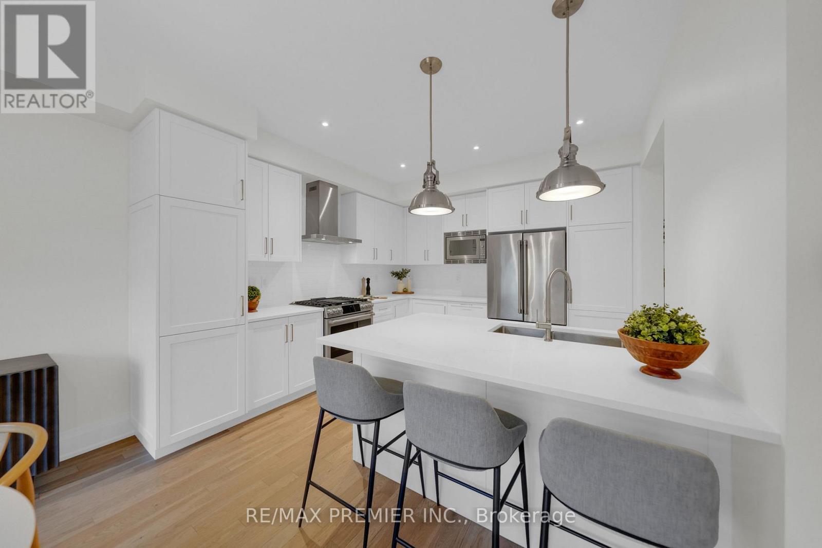 108 Bartram Crescent, Bradford West Gwillimbury, Ontario  L3Z 4J2 - Photo 22 - N12545196