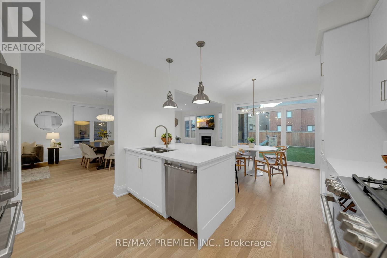 108 Bartram Crescent, Bradford West Gwillimbury, Ontario  L3Z 4J2 - Photo 25 - N12545196