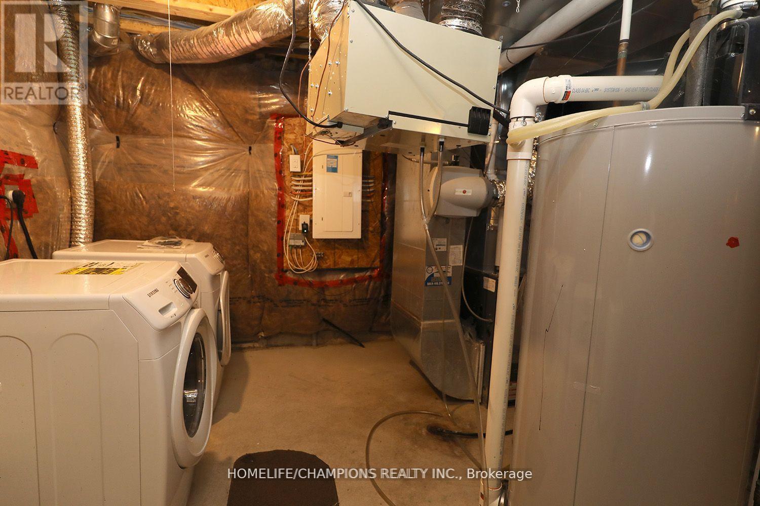 13 John Moore Road, East Gwillimbury, Ontario  L9N 0P4 - Photo 23 - N12545364