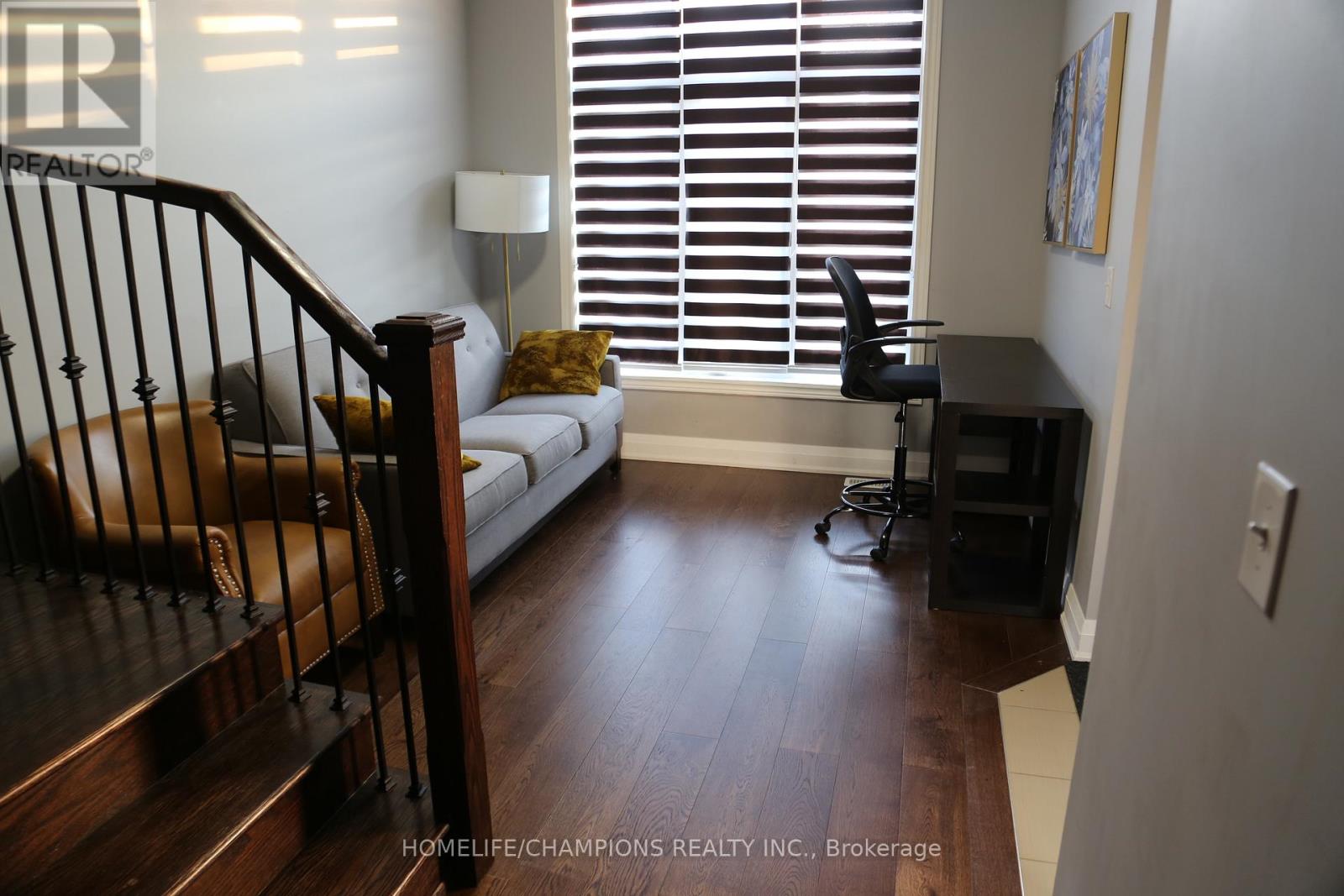 13 John Moore Road, East Gwillimbury, Ontario  L9N 0P4 - Photo 8 - N12545364