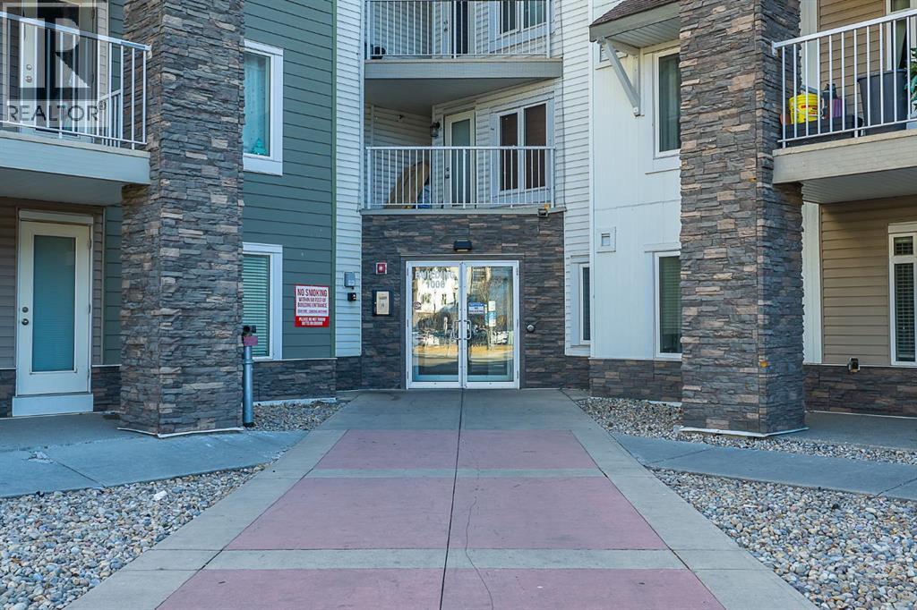 1303, 6118 80 Avenue Ne, Calgary, Alberta  T3j 1B3 - Photo 3 - A2268420