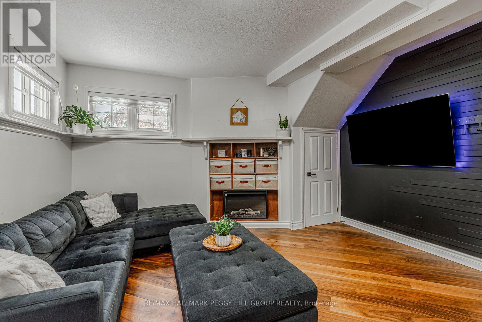 121 Sovereign's Gate, Barrie, Ontario  L4N 0Y9 - Photo 8 - S12545274