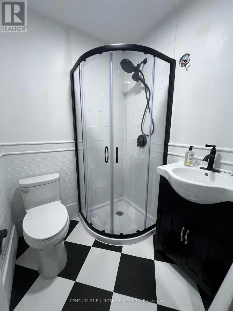 130 Mary Street, Orillia, Ontario  L3V 3E2 - Photo 4 - S12545322