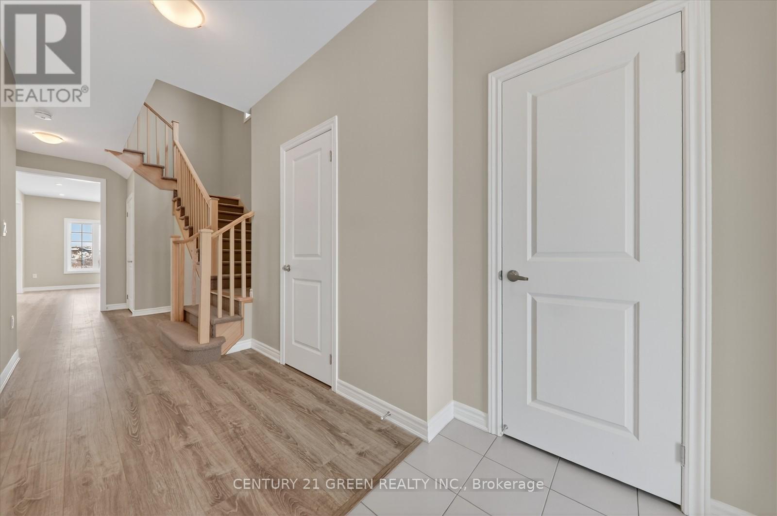 276 Springfield Crescent, Clearview, Ontario  L0M 1S0 - Photo 10 - S12545334