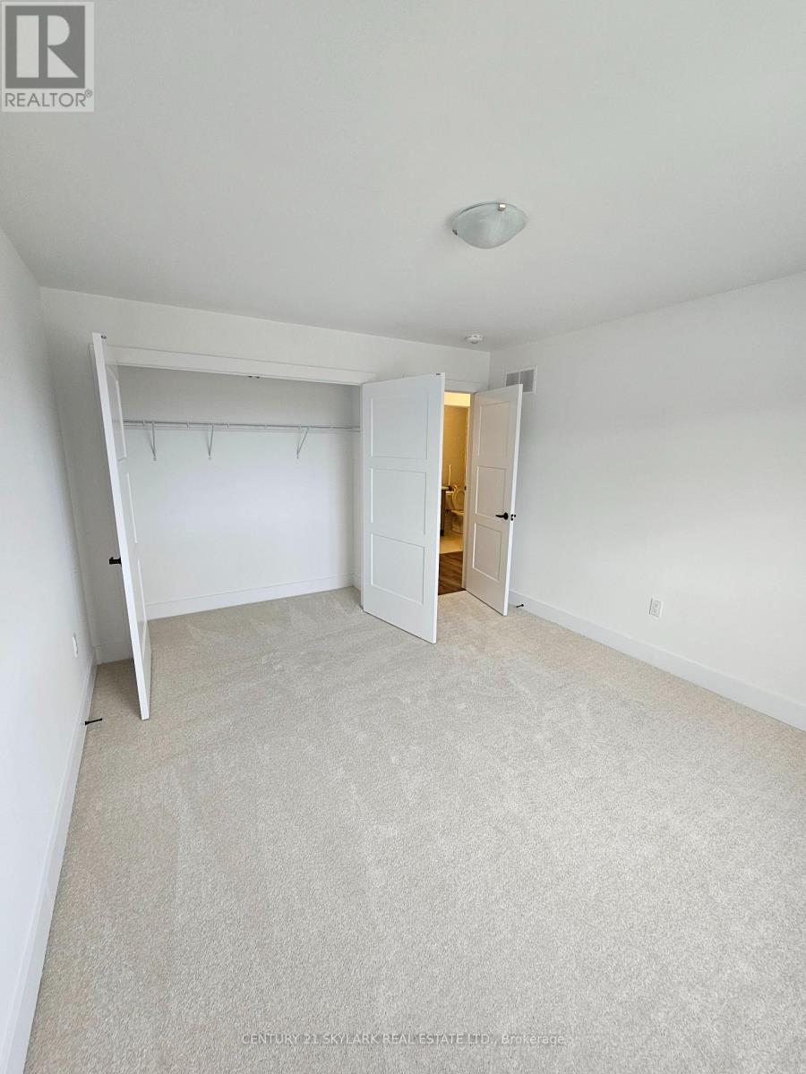 218 Prince William Way, Barrie, Ontario  L9J 0V1 - Photo 27 - S12545384