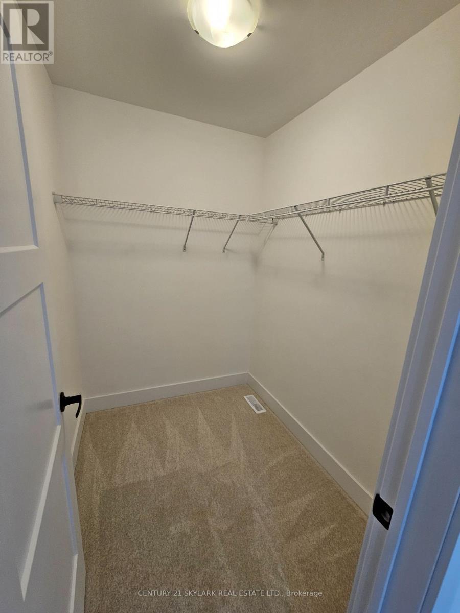 218 Prince William Way, Barrie, Ontario  L9J 0V1 - Photo 32 - S12545384