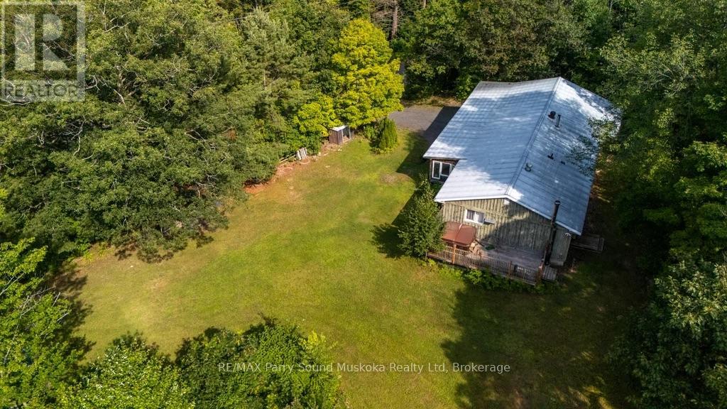 28 Black Road, Seguin, Ontario  P2A 2W8 - Photo 2 - X12545462